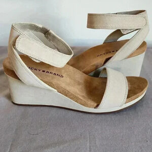 Lucky Brand "Kanoa" Wedge Sandal - suede leather - 6.5M